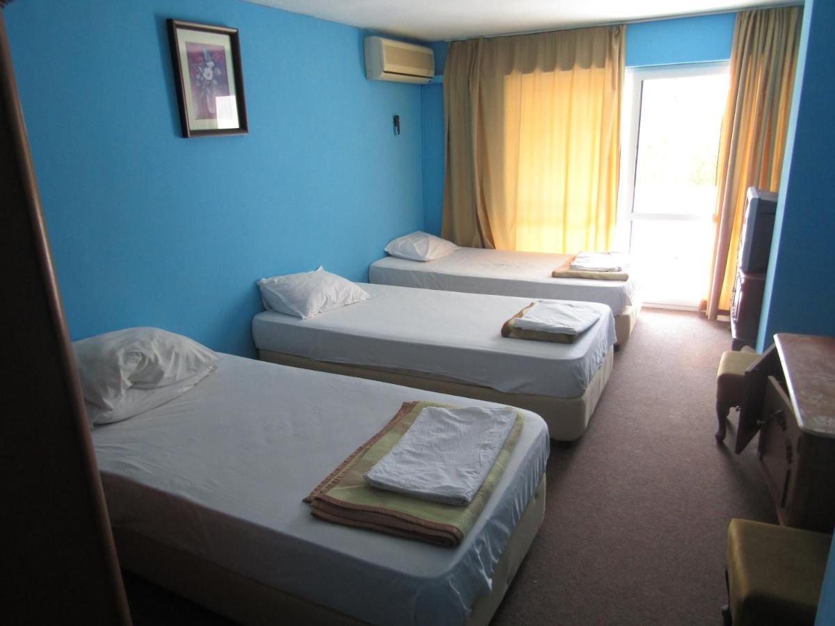 Hostel Papagal Várna Kültér fotó