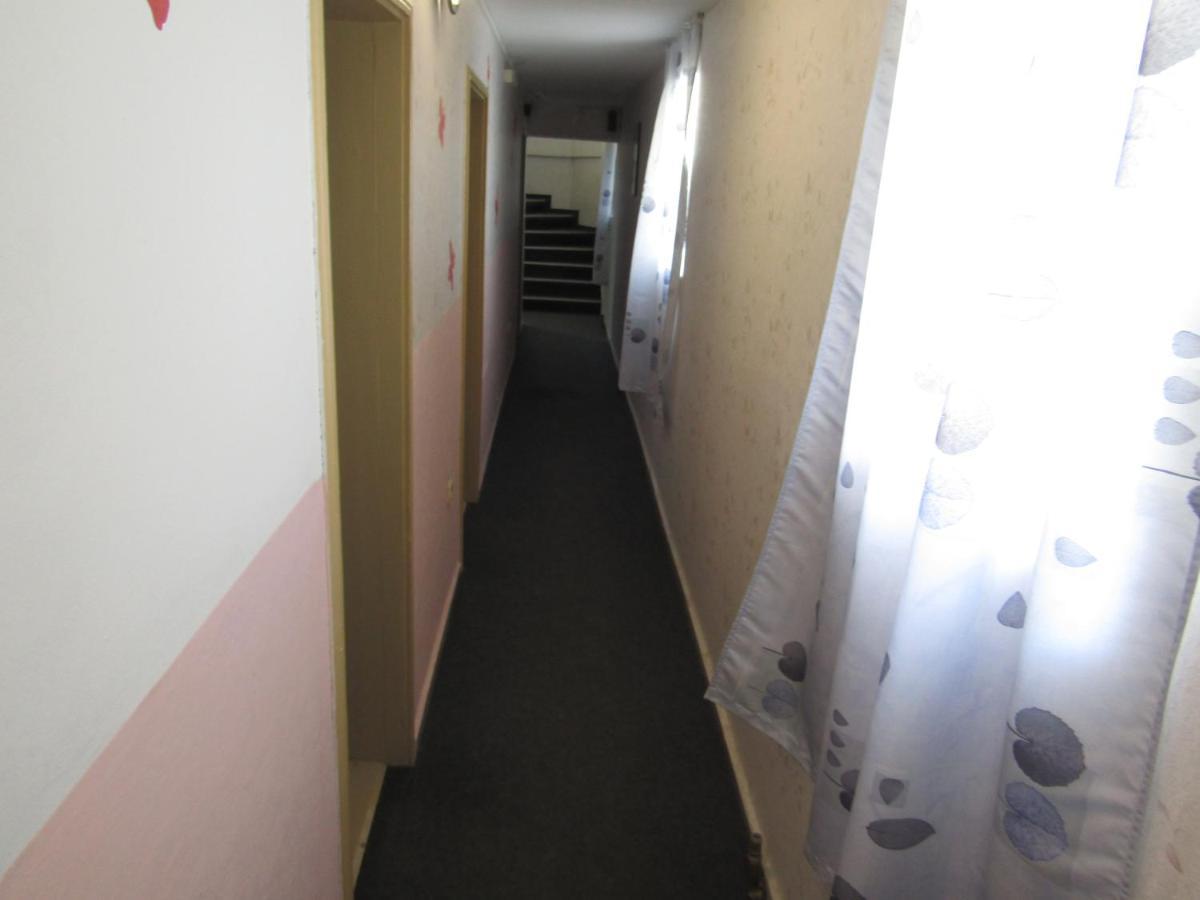 Hostel Papagal Várna Kültér fotó