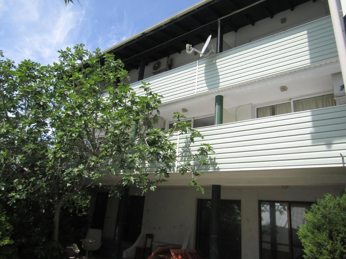 Hostel Papagal Várna Kültér fotó