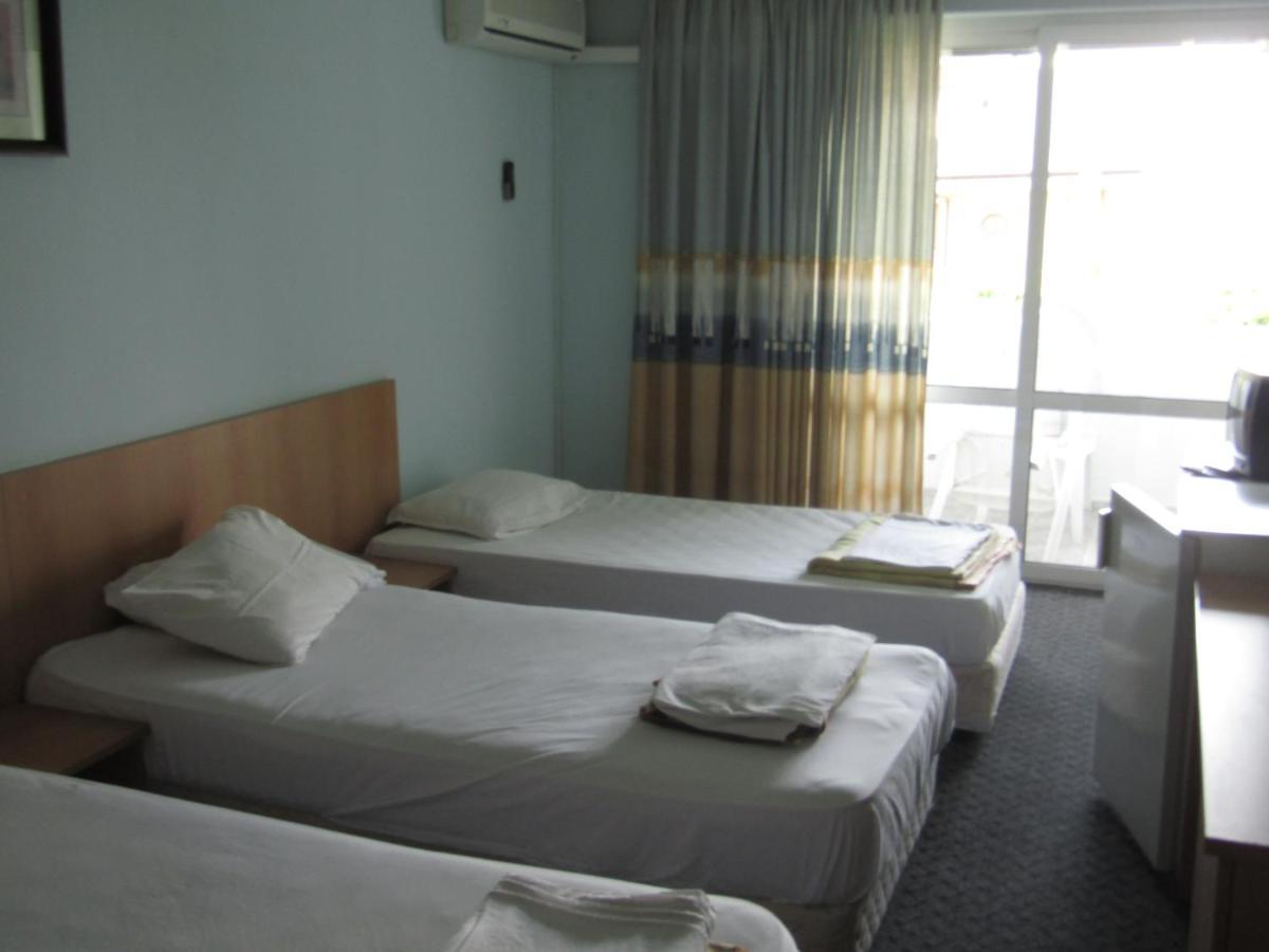 Hostel Papagal Várna Kültér fotó