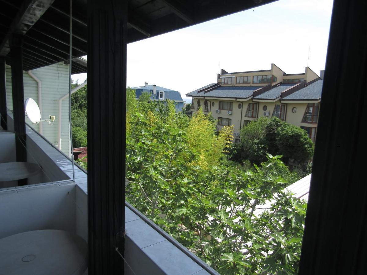 Hostel Papagal Várna Kültér fotó