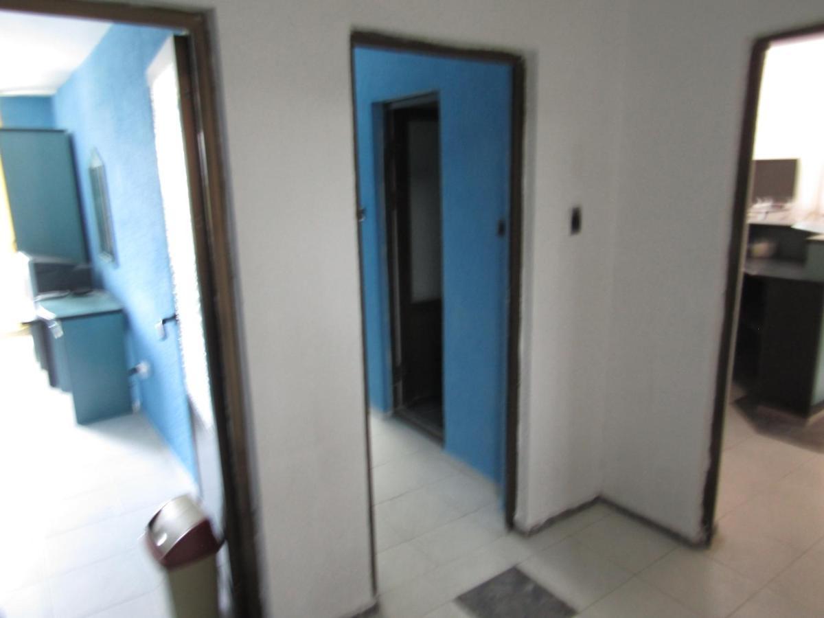 Hostel Papagal Várna Kültér fotó