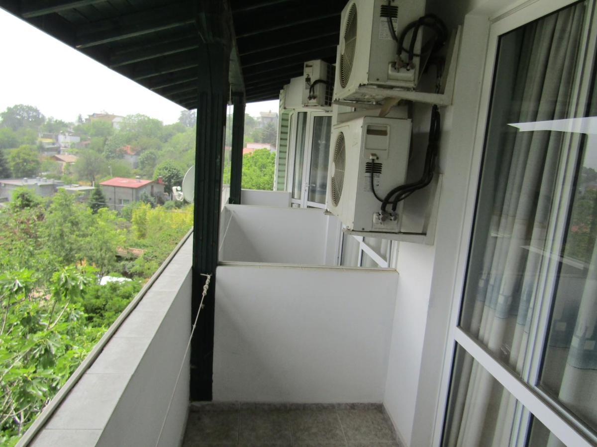 Hostel Papagal Várna Kültér fotó